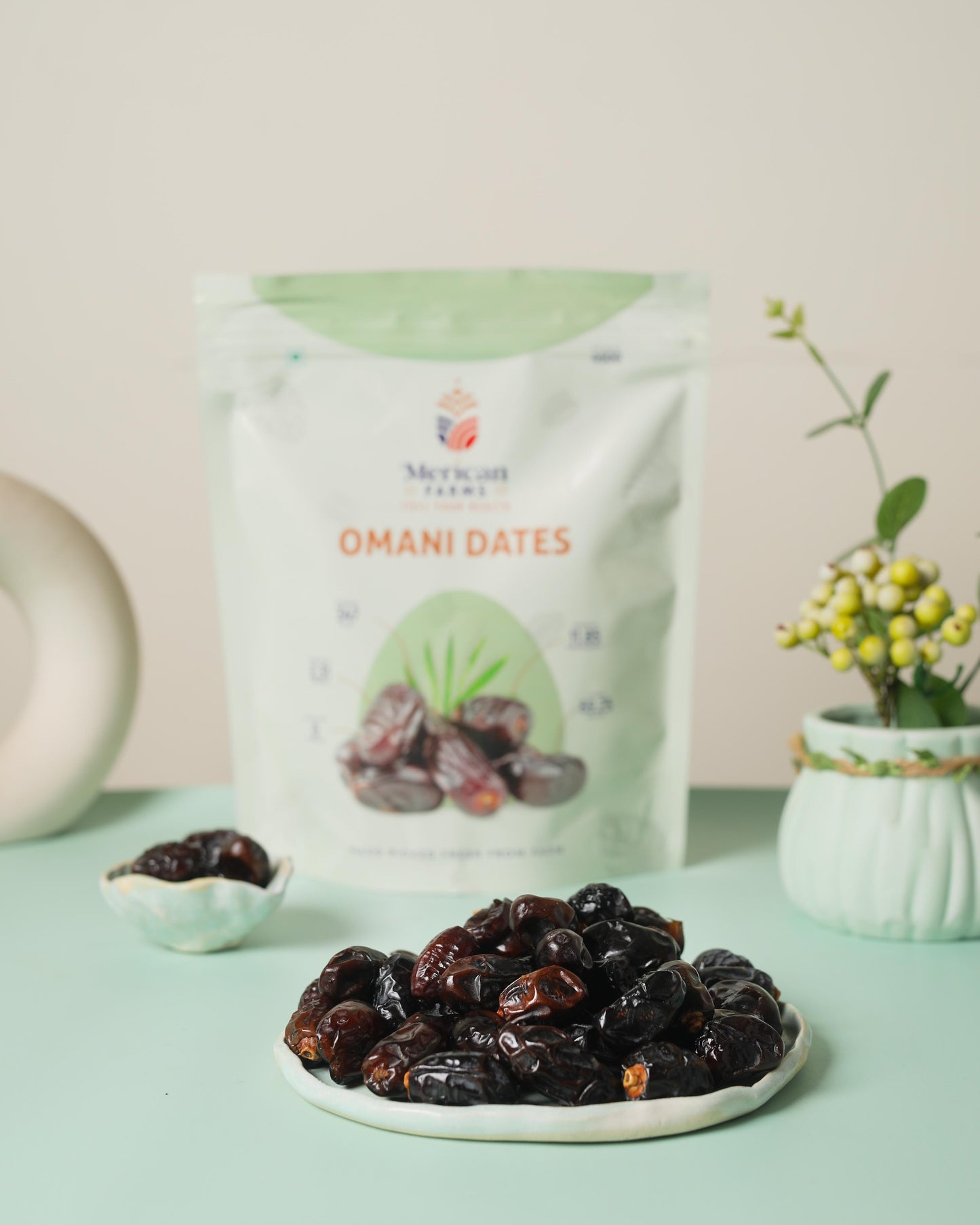 Merican Farms Omani Dates – Premium Hand-Picked Dates, Natural Sweetness & Nutrient-Rich, 450g